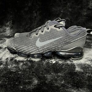 Nike Air‎ VaporMax Flyknit 3 BQ5238-001 Youth 4 Running Shoes Black Sneakers